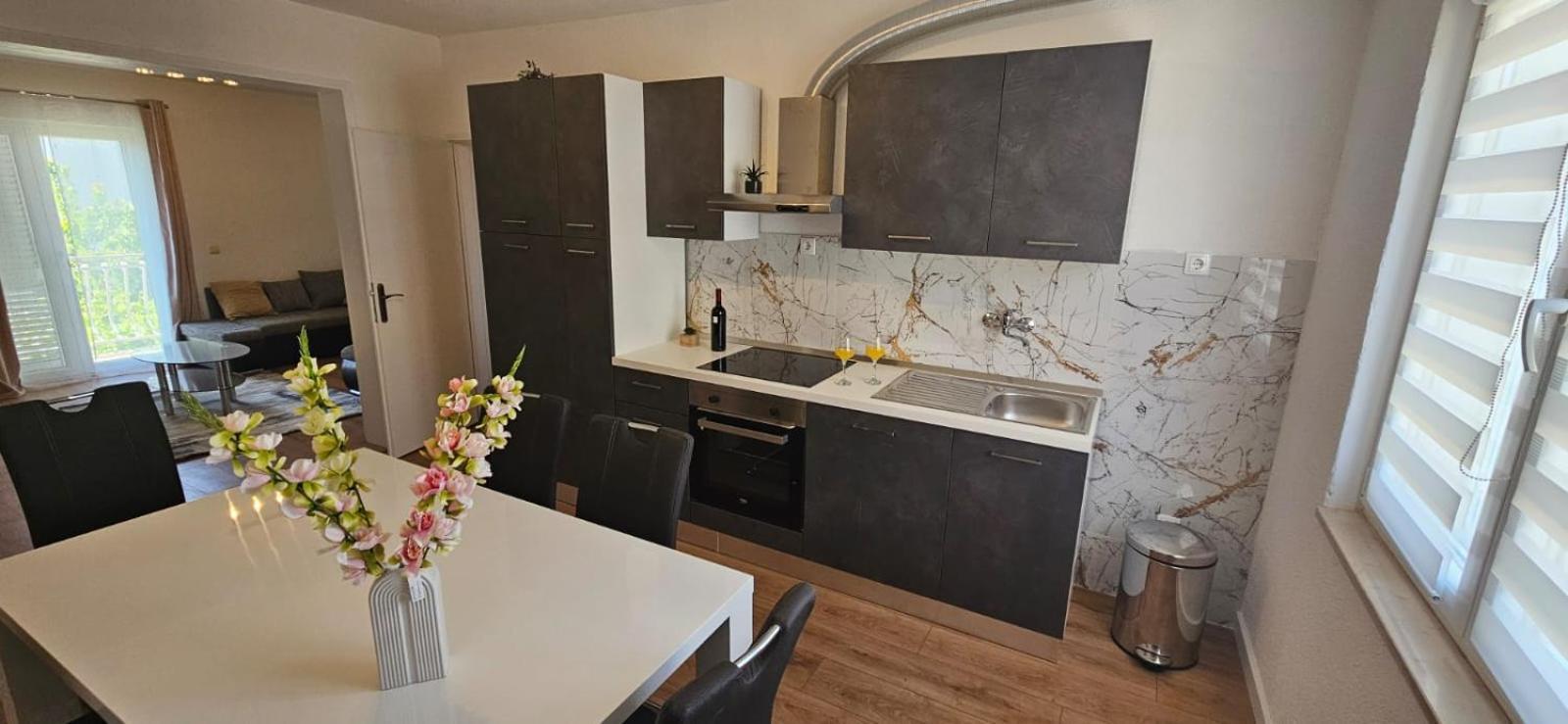 Apartman Mia With Pool1 Σπλιτ Εξωτερικό φωτογραφία