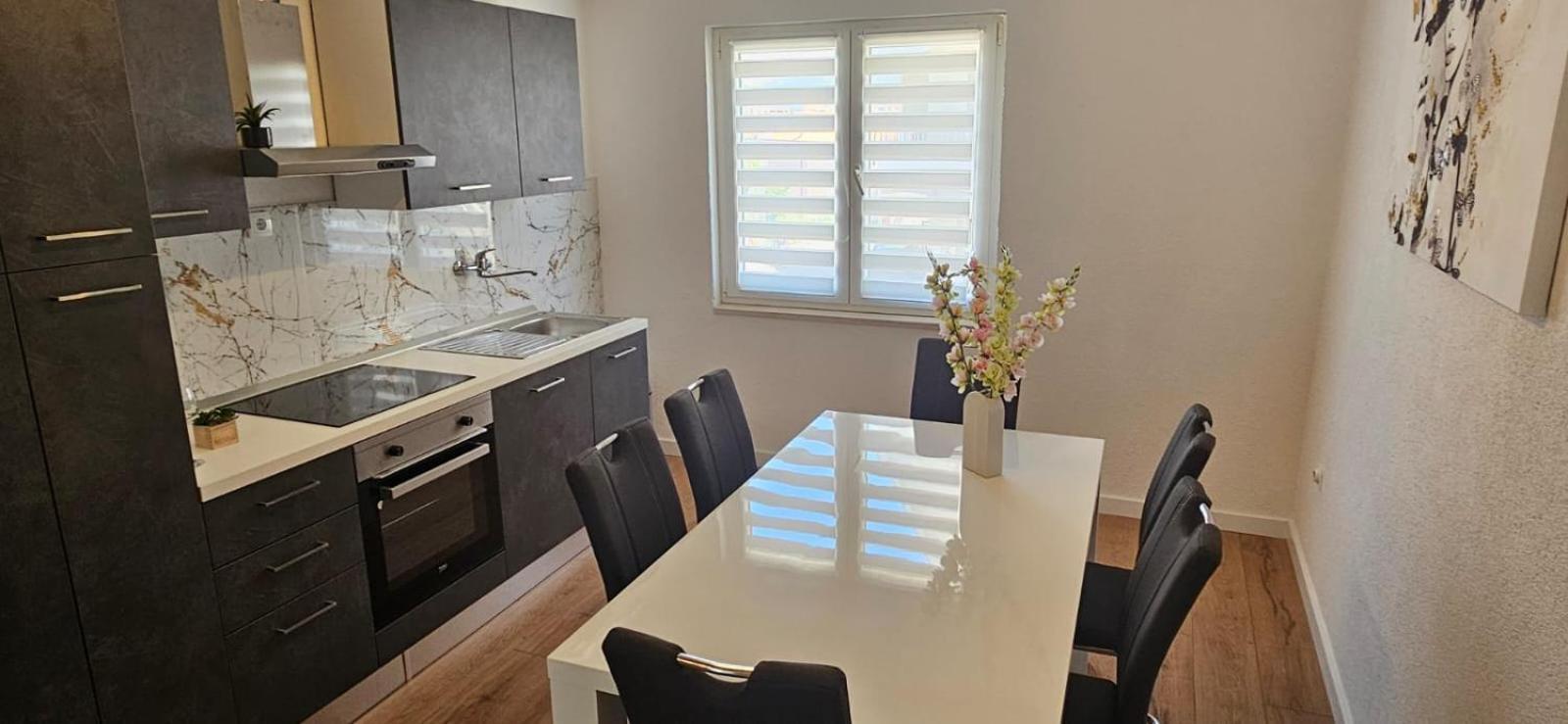 Apartman Mia With Pool1 Σπλιτ Εξωτερικό φωτογραφία