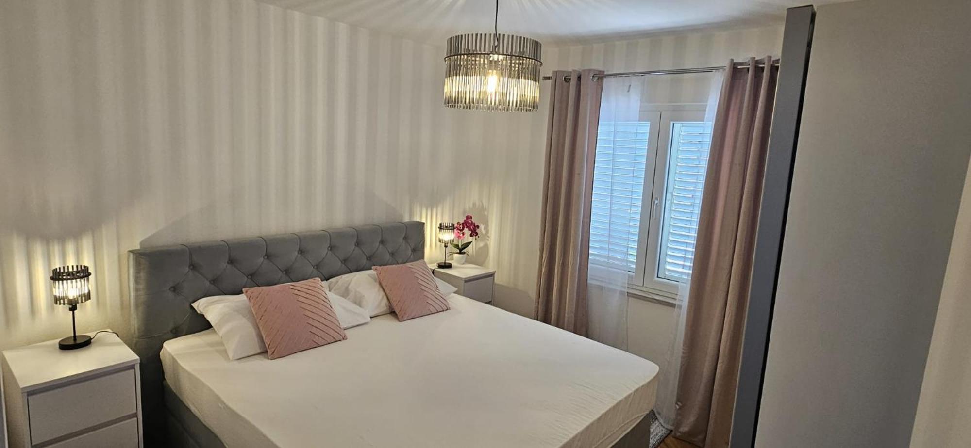 Apartman Mia With Pool1 Σπλιτ Εξωτερικό φωτογραφία