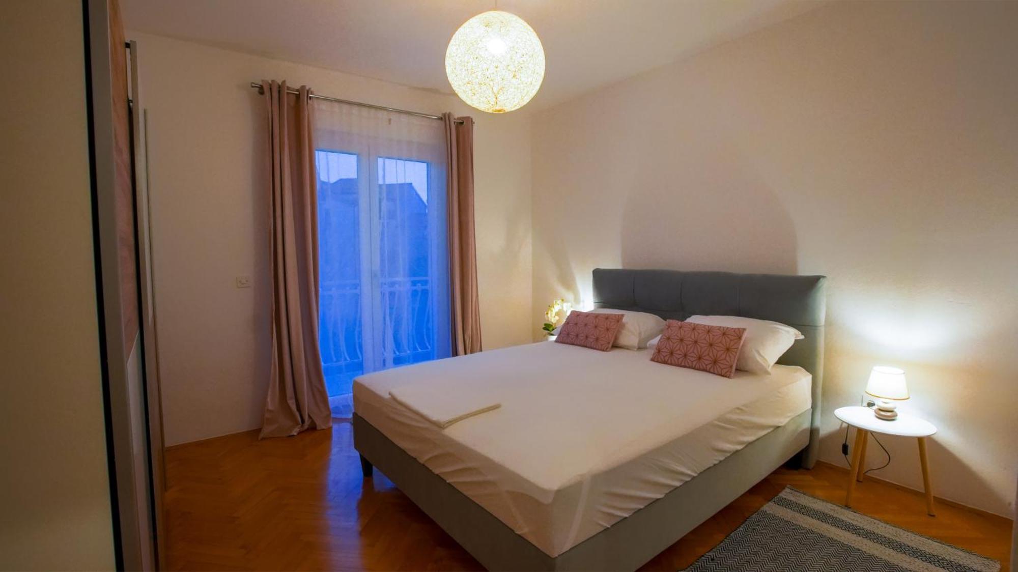 Apartman Mia With Pool1 Σπλιτ Εξωτερικό φωτογραφία